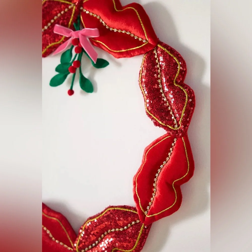 New Anthropologie Home Decor Red Sequin Lips Kiss Kissmas Wreath Christmas V-Day